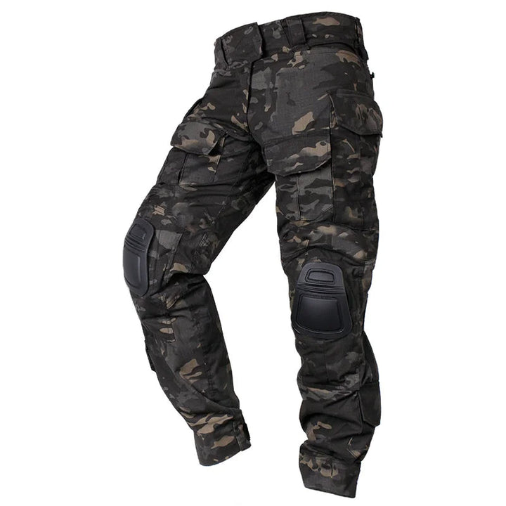 Close-up of integrated knee pads on men's tactical cargo pants, offering superior protection.
