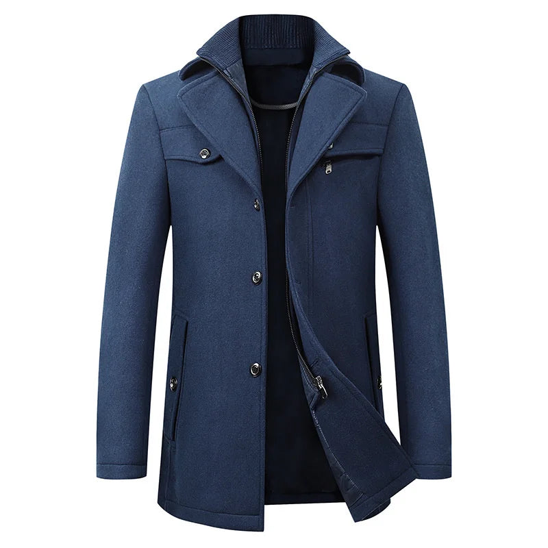 Tailored men's long overcoat with button closure, a sophisticated choice for cold weather and formal occasions.