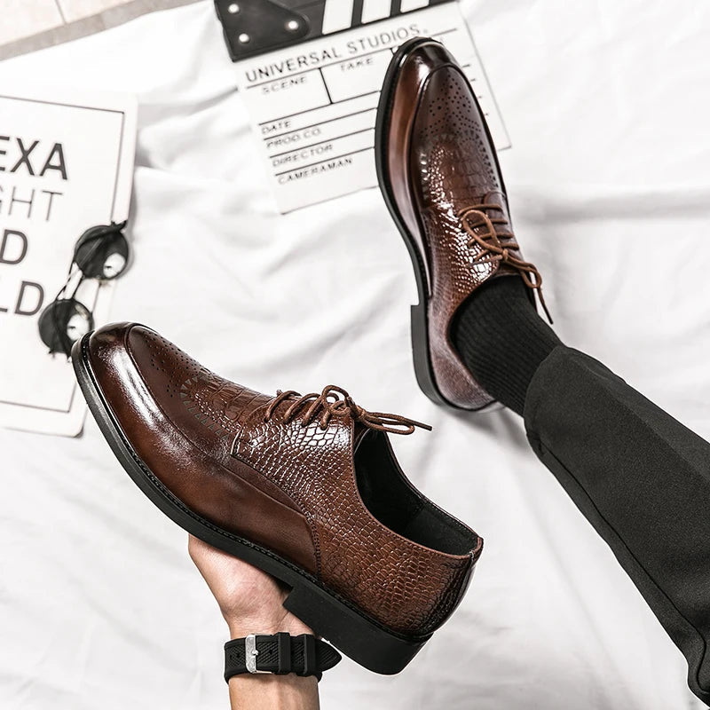 Genuine leather Oxford dress shoes for men, featuring a sleek silhouette and polished surface.