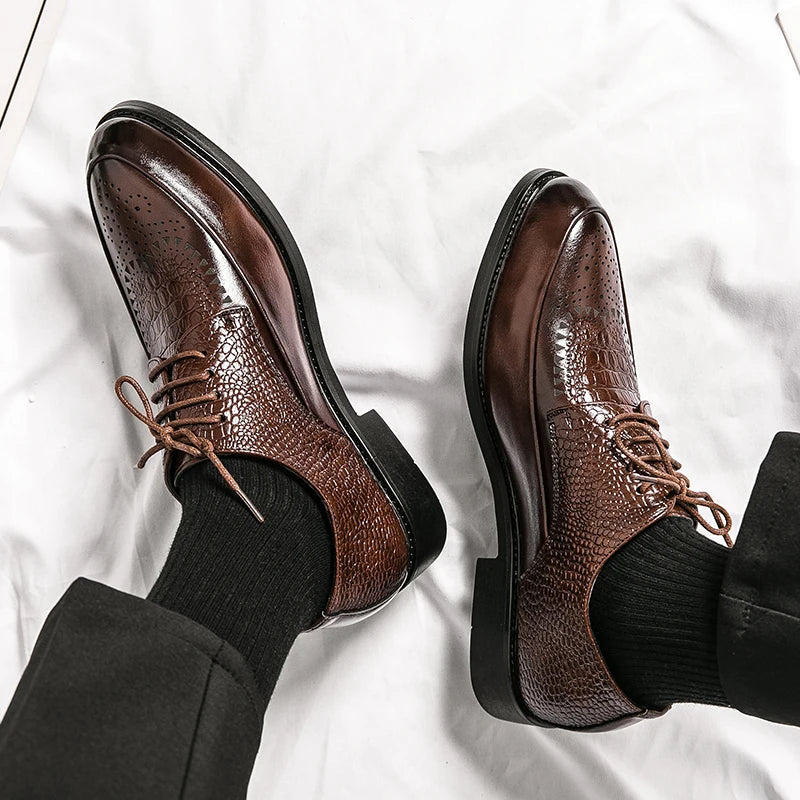 Back view of men's classic Oxford shoes, genuine leather construction, durable & stylish footwear.
