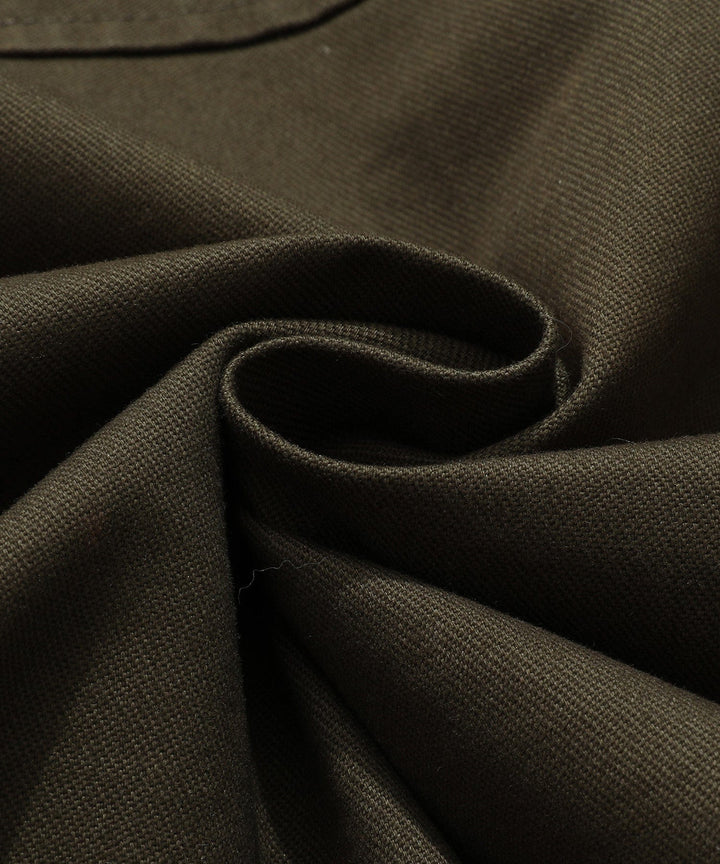 Men's military-inspired field jacket with practical design and warm quilted insulation.
