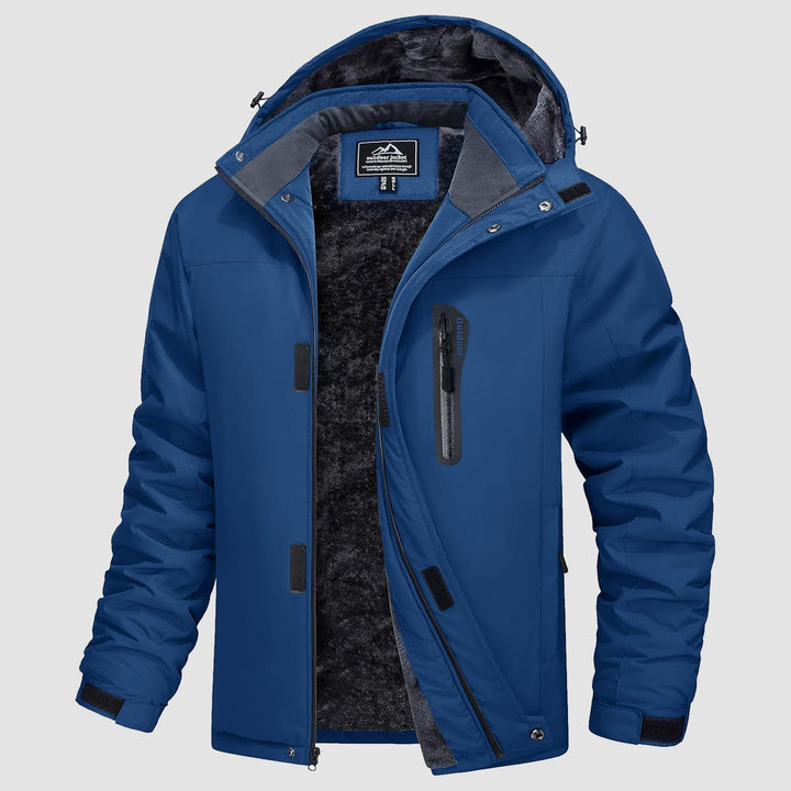 Men's insulated alpine jacket, water-resistant for winter outdoor wear. Ideal for hiking.