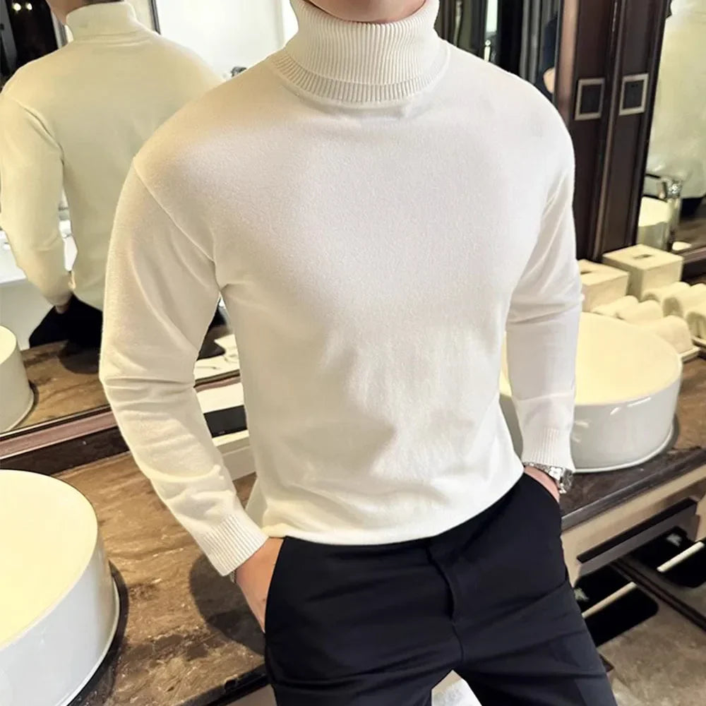 Detail of the soft knit texture on a men's luxury gray cashmere blend pullover sweater.