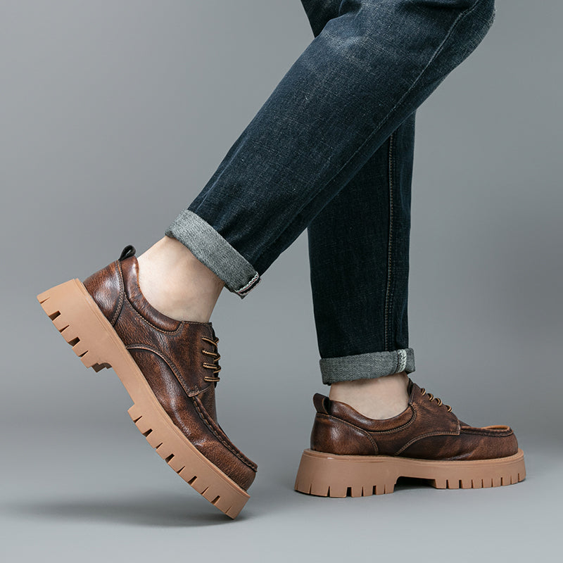 Men's grey casual boots with a slightly distressed look, perfect for a lived-in feel