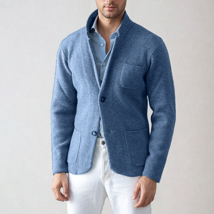 Button-front men's cardigan, soft knitwear, ideal for a comfortable and modern layered look