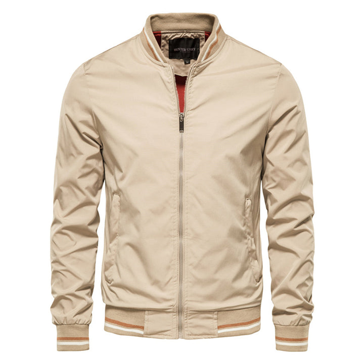 Close-up of a modern fit men's streetwear bomber jacket, highlighting its fabric and design details.