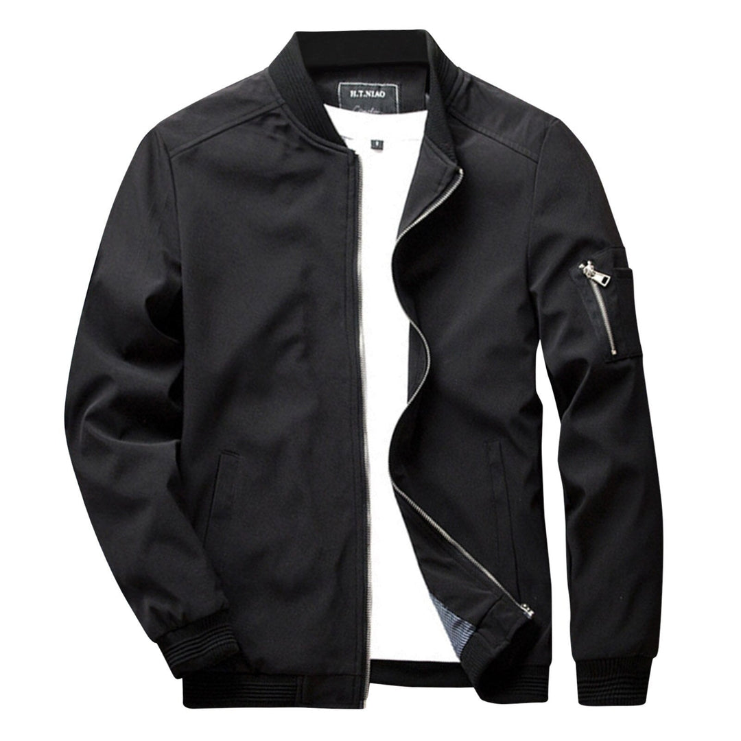 Casual men's zipper jacket, a lightweight spring jacket with a contemporary design.