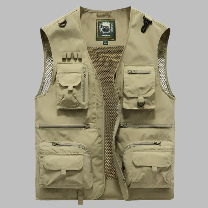 Functional men's multi-pocket travel vest, lightweight and breathable, suitable for summer outdoor gear.