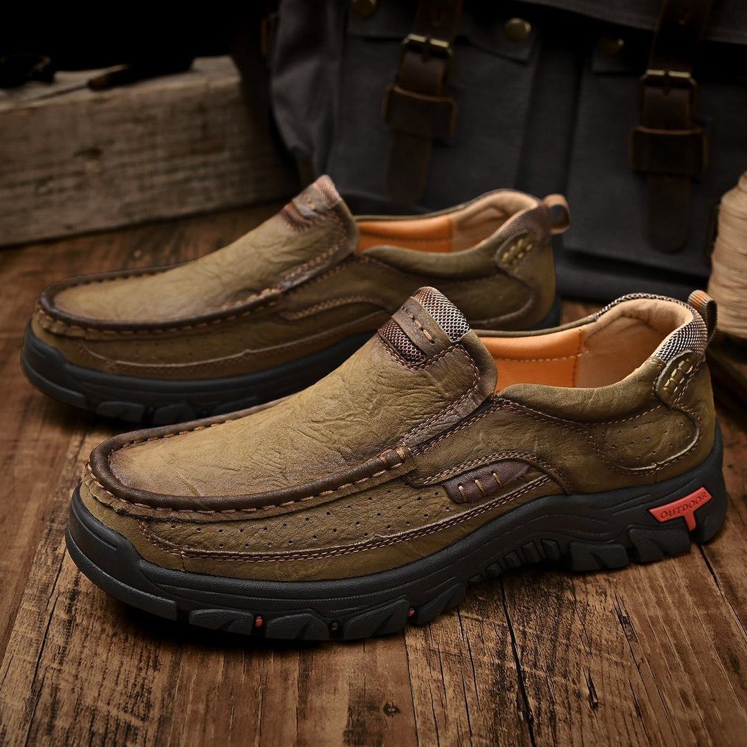 Khaki orthopedic men's boots, comfortable, excellent for everyday adventures and support.