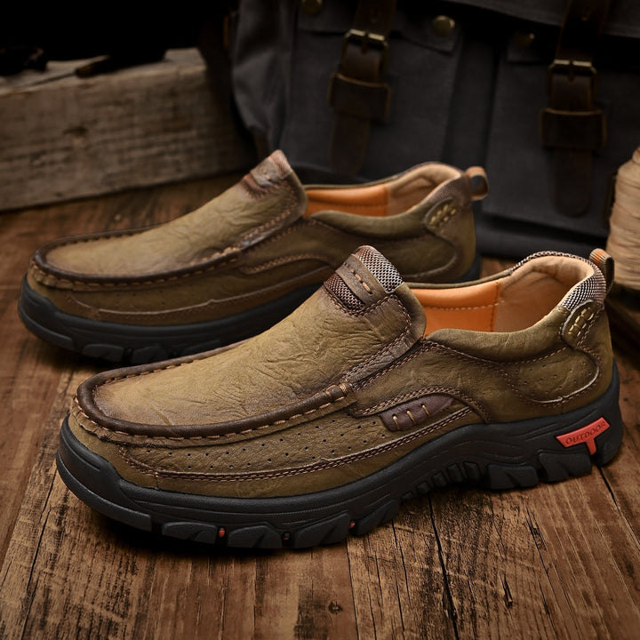 Khaki orthopedic men's boots, comfortable, excellent for everyday adventures and support.