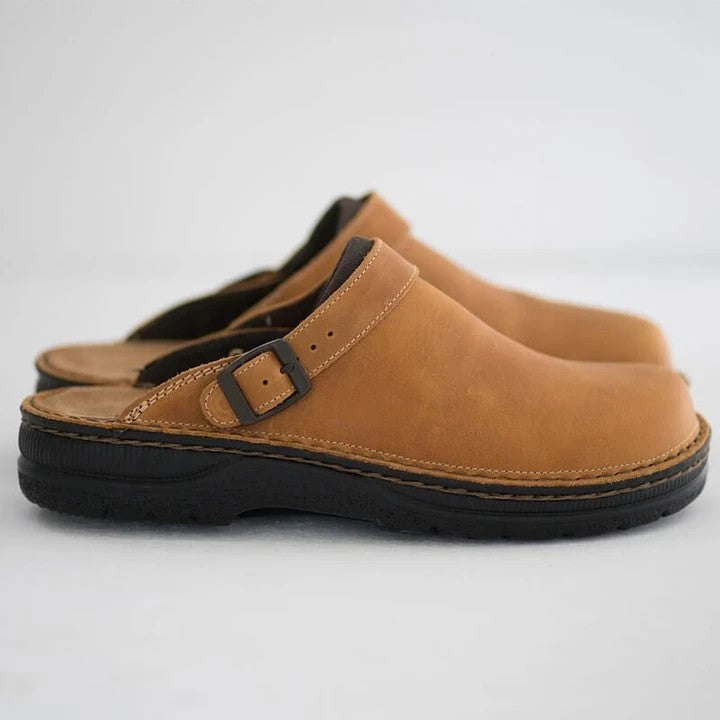 Durable men's orthopedic clogs with arch support, lightweight design for work or casual comfort.
