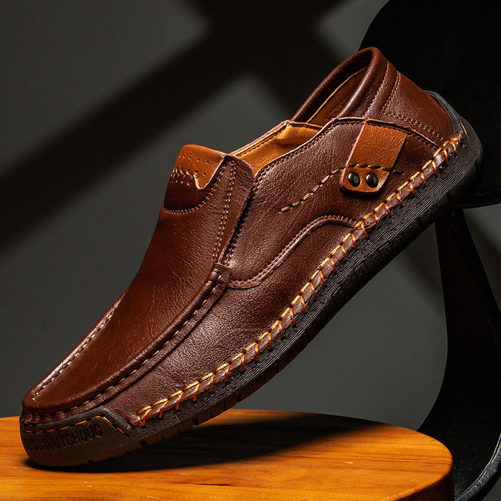 Men's quality hand-stitched leather footwear in a versatile design, providing orthopedic comfort and support