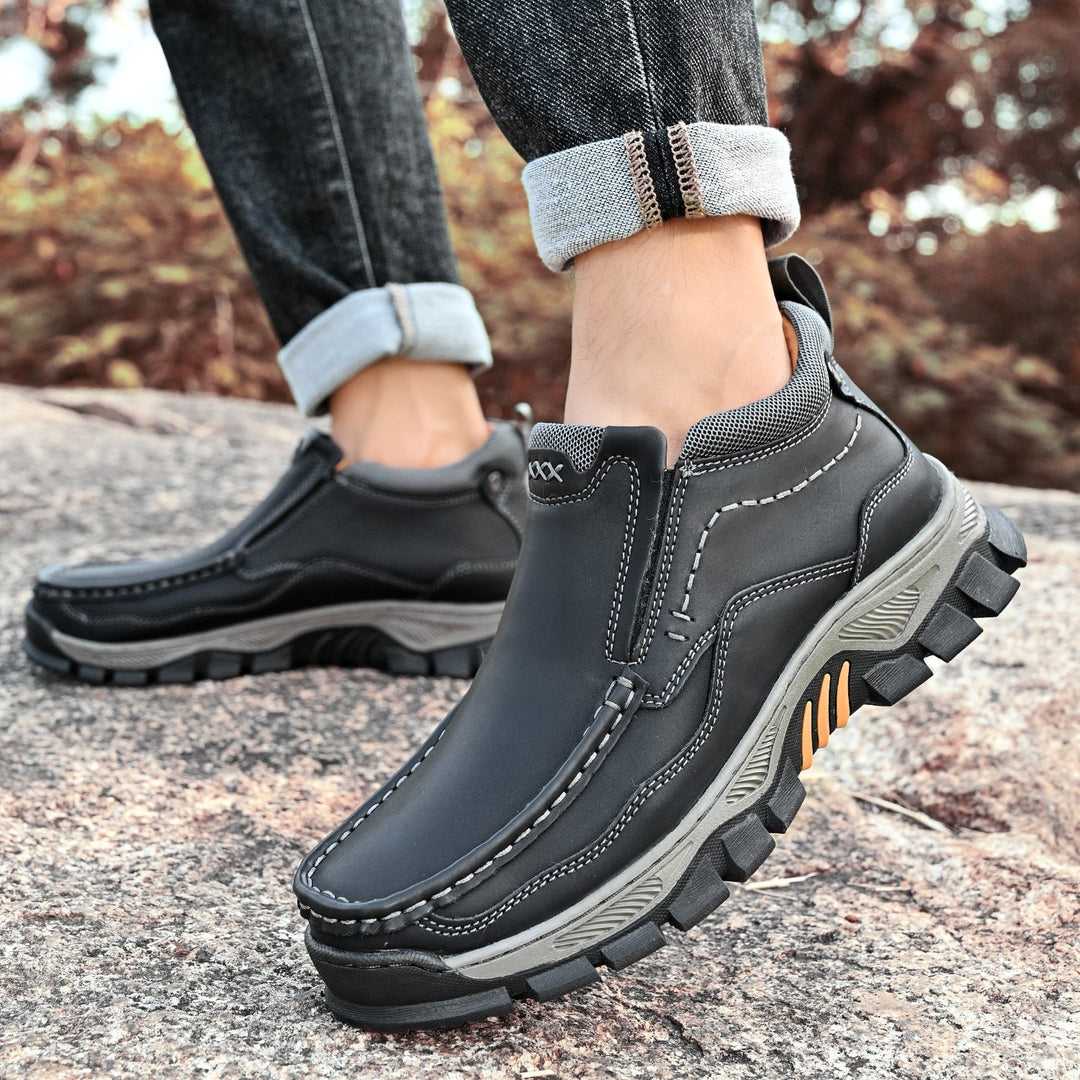 Everyday men's casual boots, orthopedic comfort sole, slip-on convenience, anti-slip grip