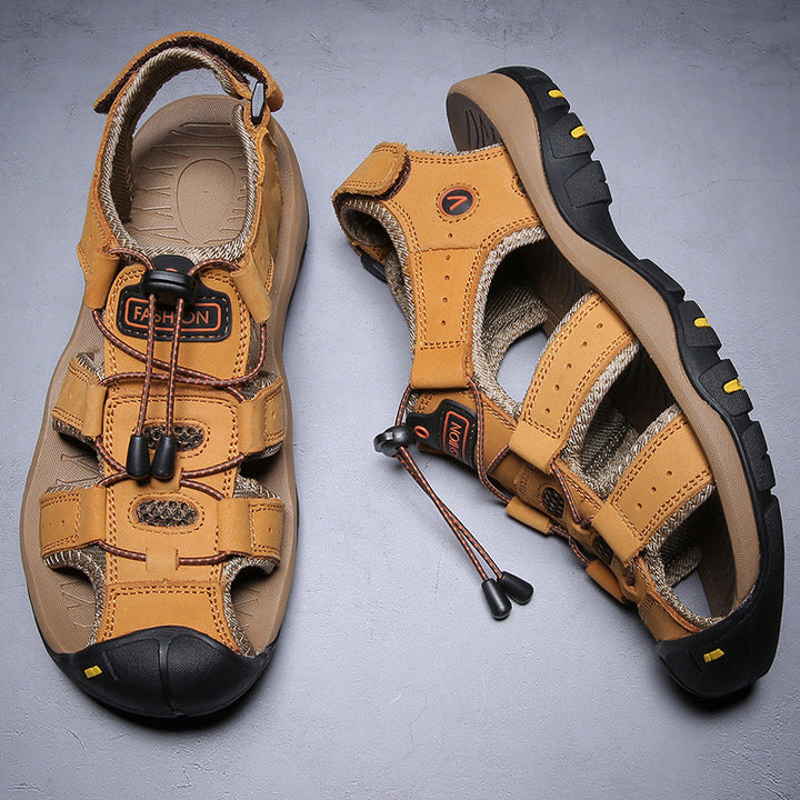 Men's velcro sandals for outdoor sports, ensuring quick adjustments on the go