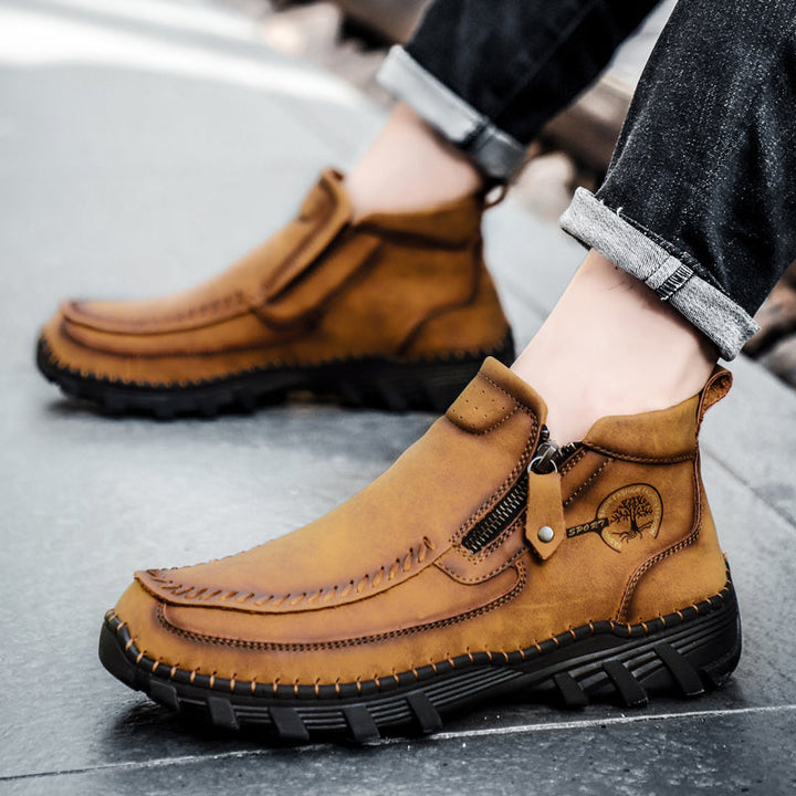 Breathable men's outdoor tooling boots, orthopedic, ensuring foot comfort in any weather