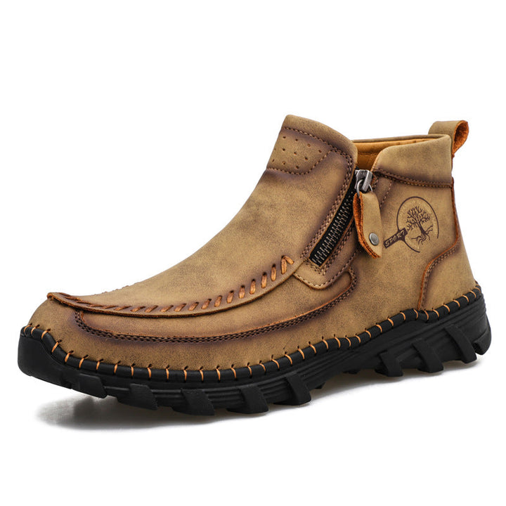 Men's orthopedic outdoor boots, designed for natural foot alignment and comfort