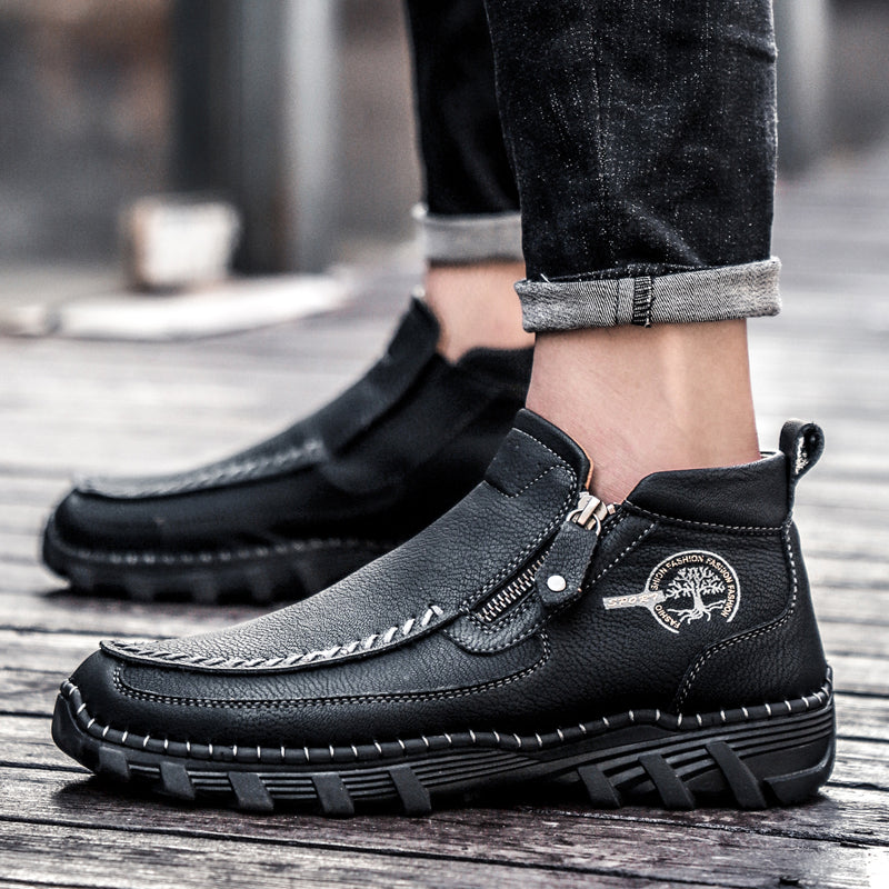 Men's slip-resistant outdoor boots, orthopedic, providing a secure footing