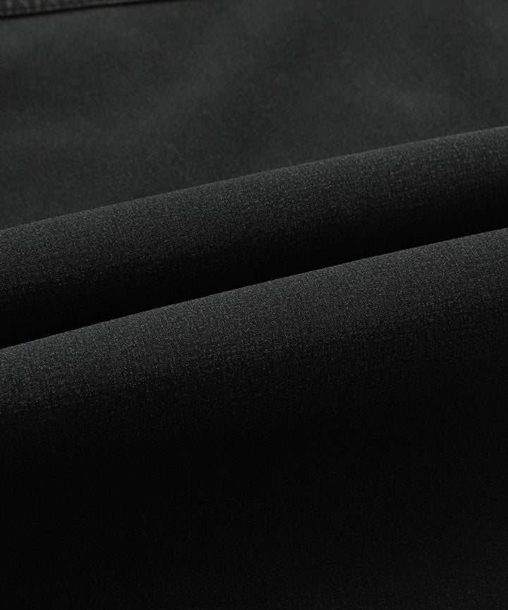 Detailed shot of functional drawstring closure on Men's Performance Athletic Jogger Pants for adjustable fit