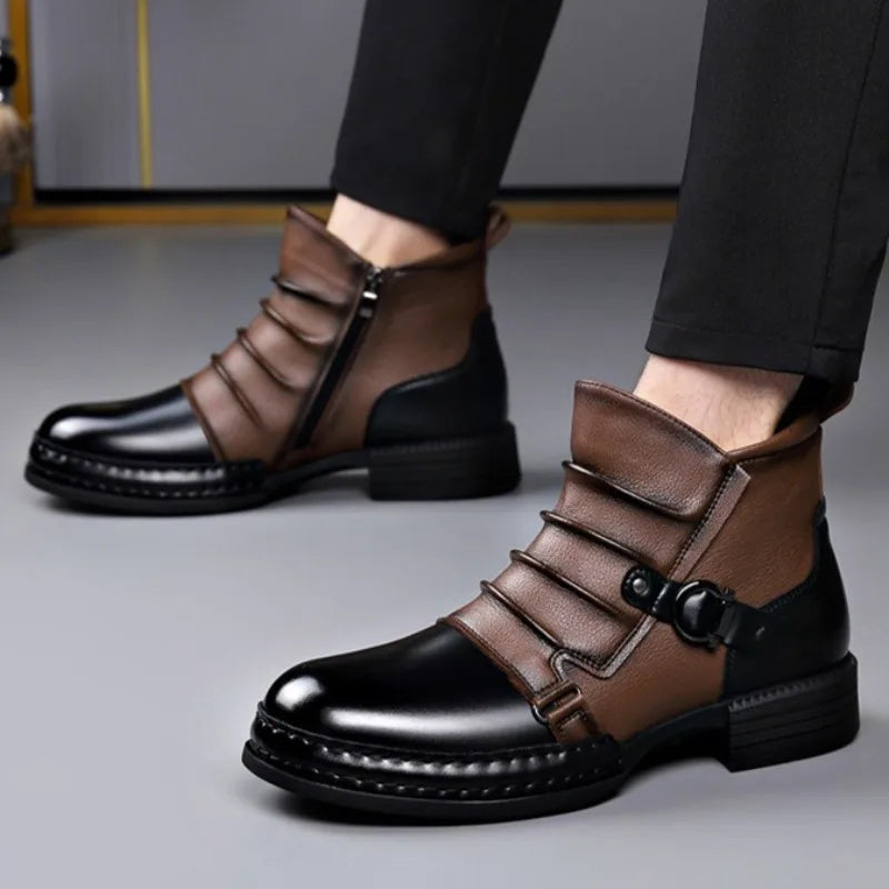 Detailed view of the orthopedic sole in men's leather ankle boots for superior comfort