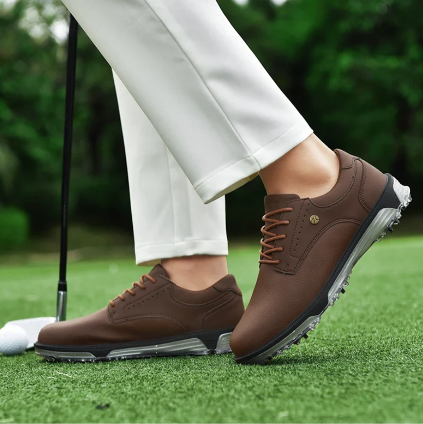 Close-up of waterproof leather on men's Pro Edition golf shoes, designed for ultimate comfort.