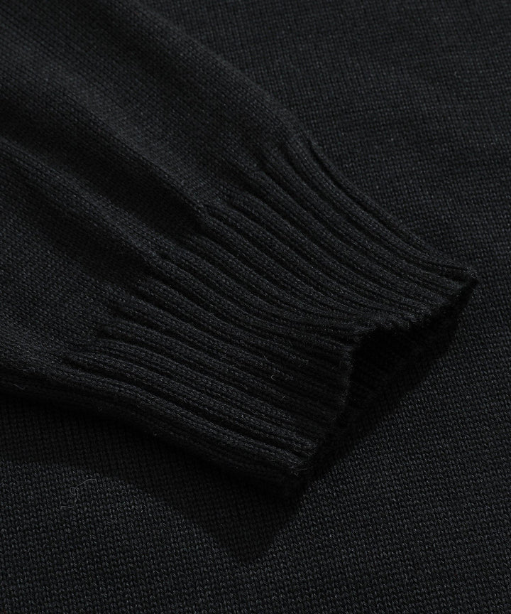 High-quality ribbed black men's sweater with a mock neck and half-zip, new winter fashion arrival
