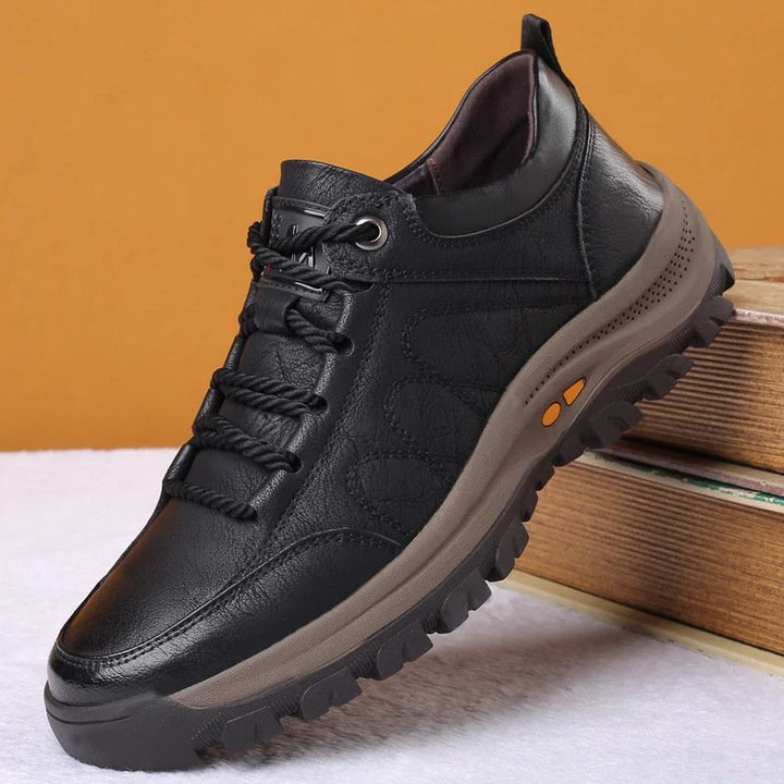 Smart casual men's durable lace-up shoes. Rugged design provides comfort & support for daily wear. Anti-slip.