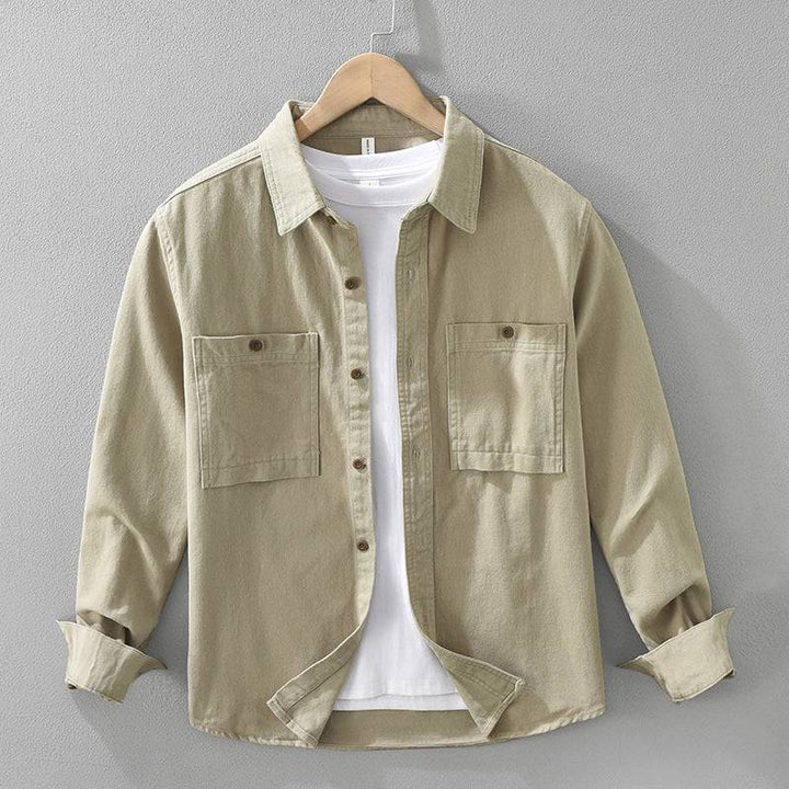 Men's rugged overshirt, perfect for casual style. Versatile button-up layering piece for everyday comfort.
