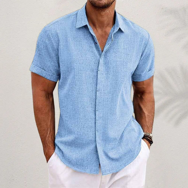 Trendy men's summer shirt, short sleeve button-down with modern tapered fit for men's fashion.