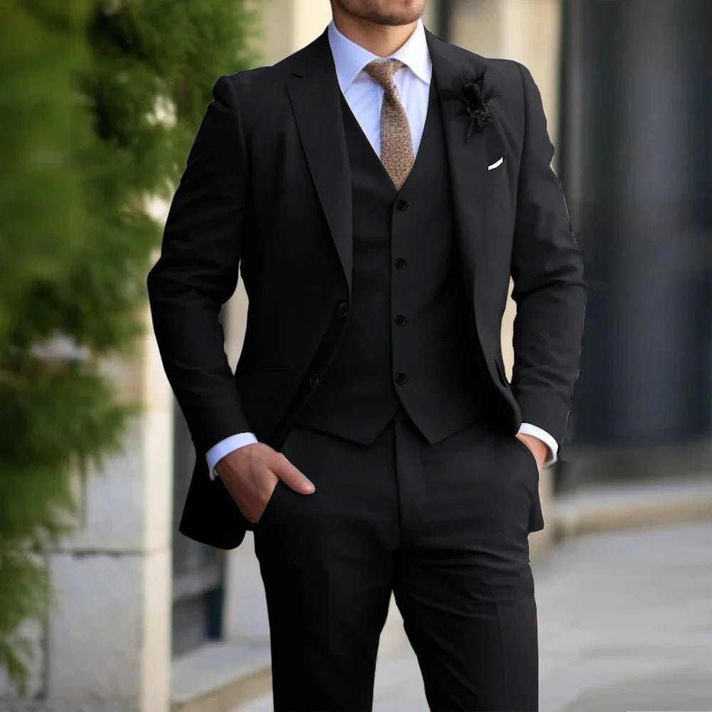 Elegant men's wedding suit in a slim fit, featuring a 3-piece design with blazer, vest, and trousers.