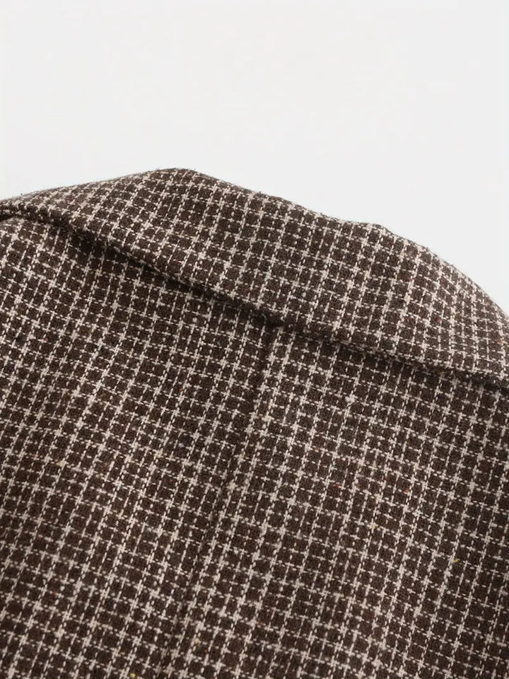 Double-breasted men's check blazer with notch lapel. Smart casual, slim fit for modern formalwear.