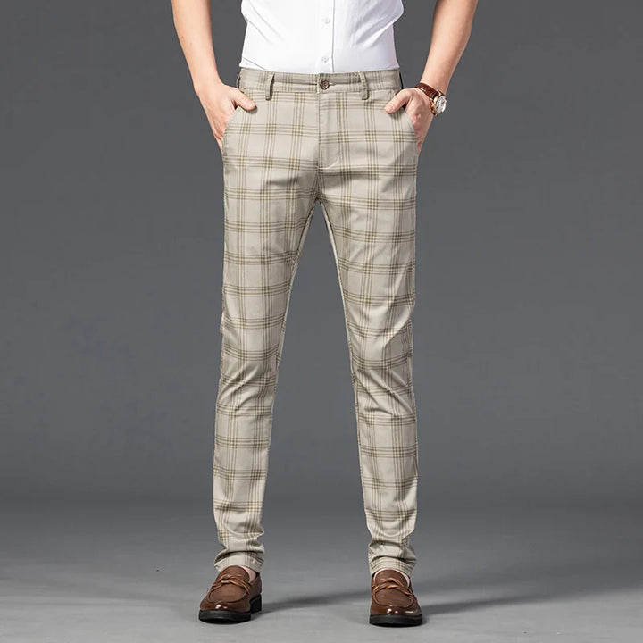 Men's fashionable plaid slim fit casual trousers, offering comfort and style for any occasion.