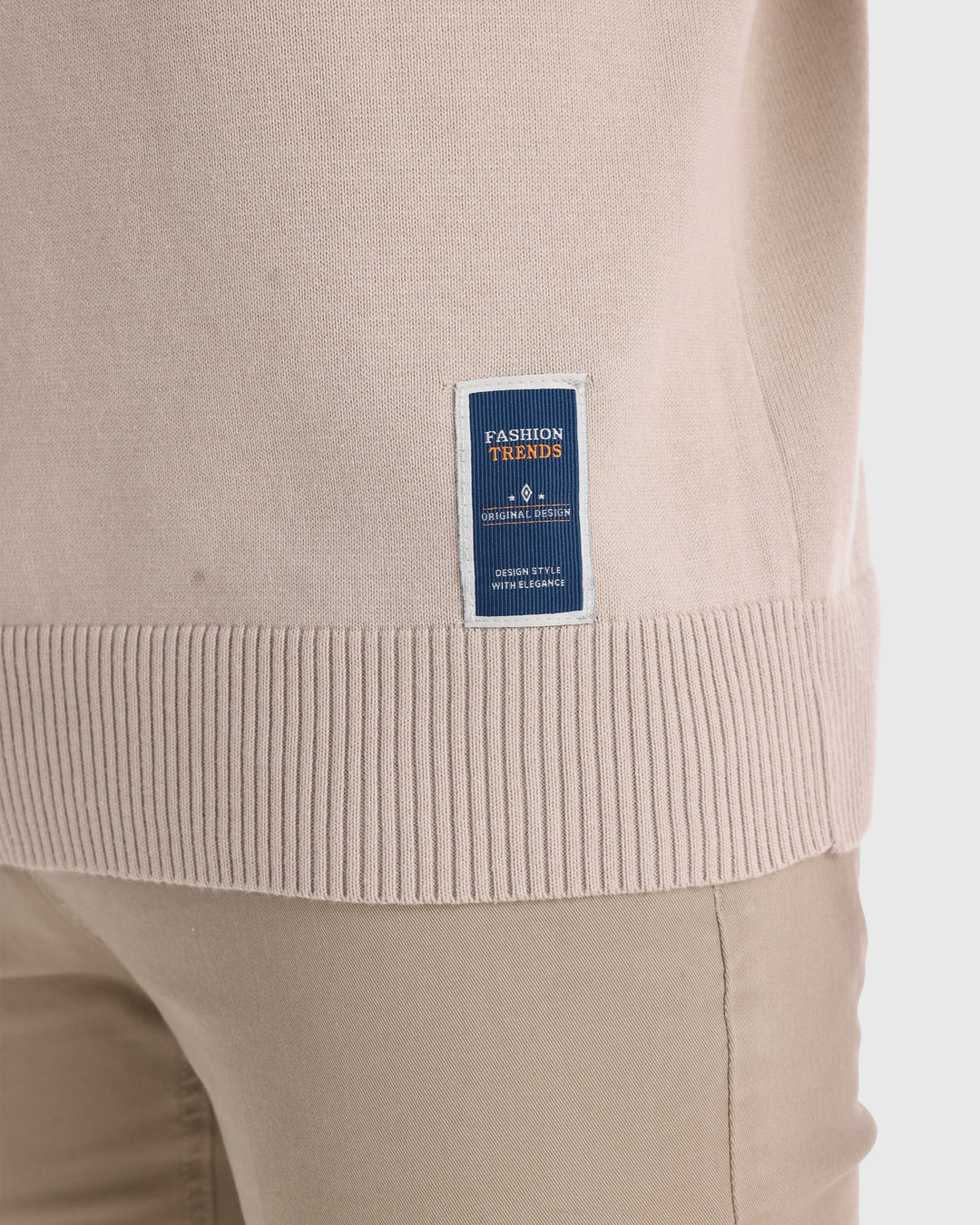 Lightweight men's V-neck sweater in a ribbed cotton blend, suitable for all seasons