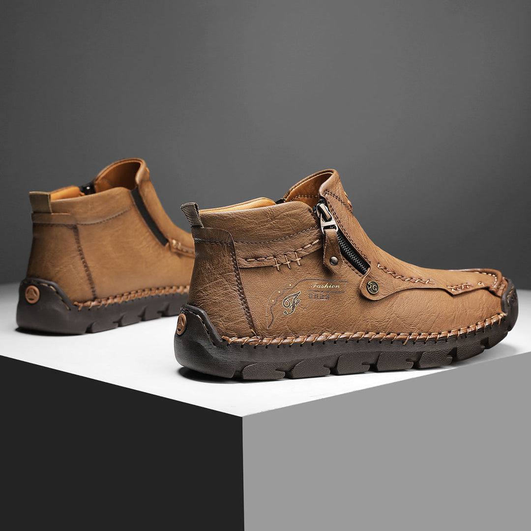 Comfortable men's black zipper boots for outdoor adventures, soft and breathable design