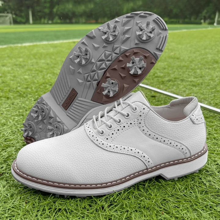 Close-up of spiked sole on Men's Golf Brogue Shoes, showing traction and durability