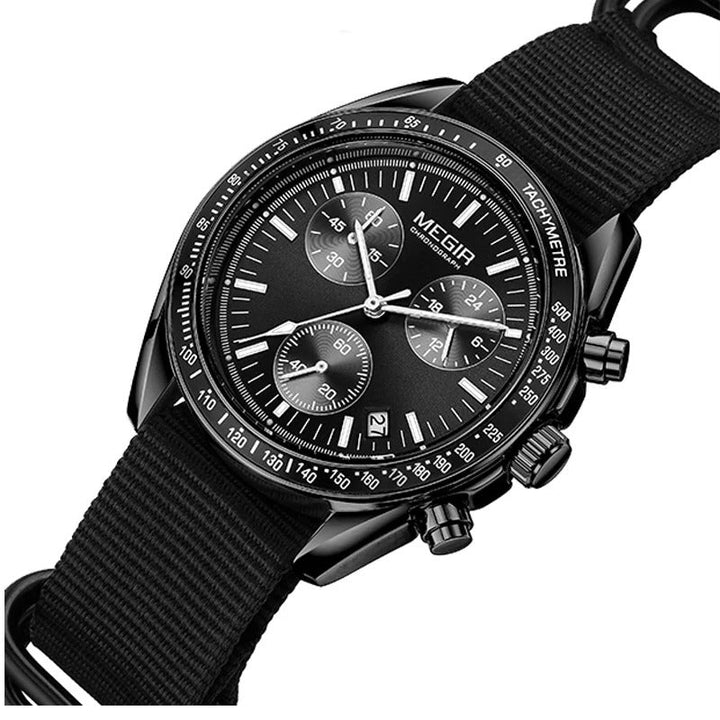 Casual men's chronograph watch with a robust alloy case and a stylish nylon band