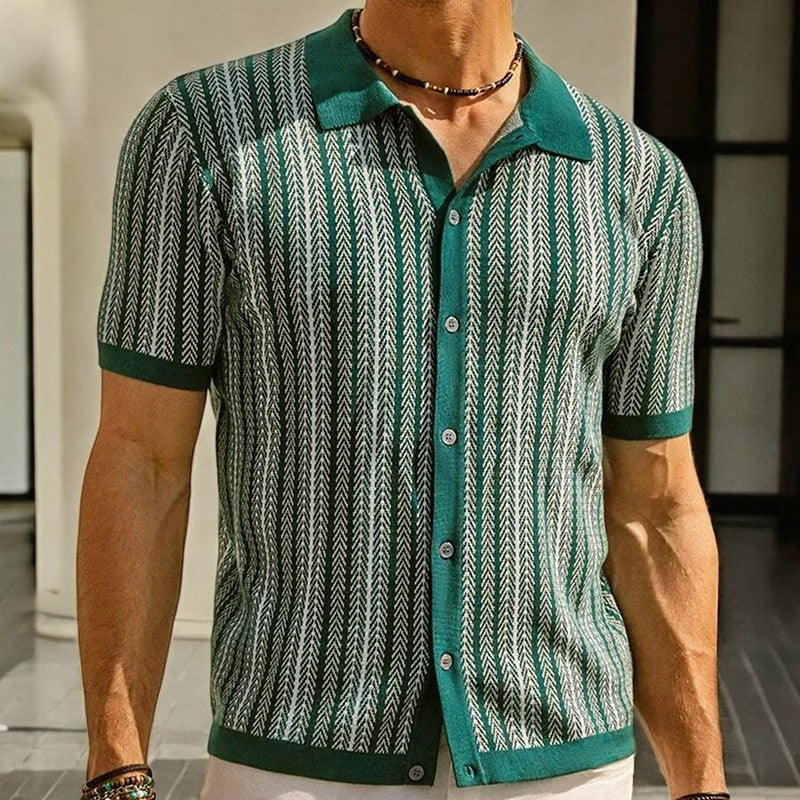 Stylish men's collared herringbone dress shirt, long sleeve button-down for modern fashion.