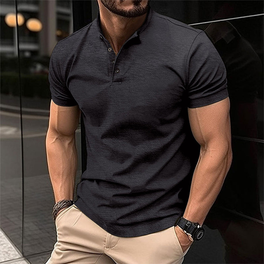 Trendy men's Henley polo shirt, short sleeve, perfect for a smart casual look or daily comfort.