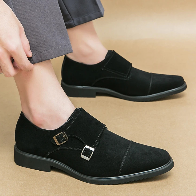 Texture focus on men's genuine suede double monk strap shoes, suitable for all seasons.