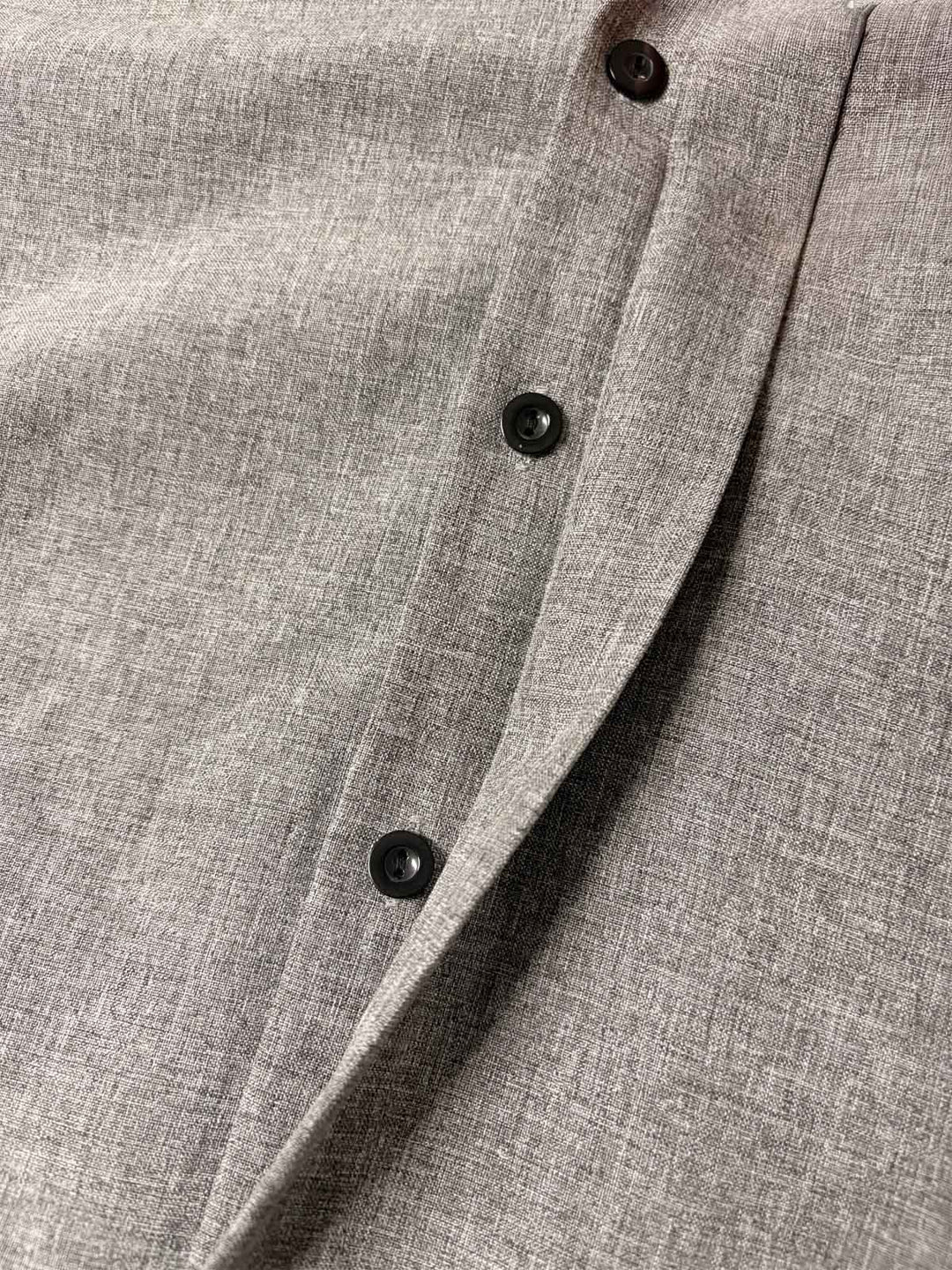 Casual men's summer shirt: textured, short sleeve, button down, a stylish pick.