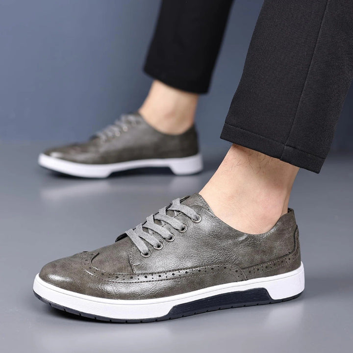 Brogue comfort sneakers for men, combining classic style with modern urban fashion.