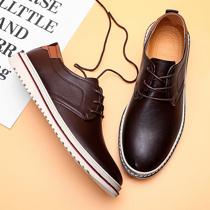 Men's city-style loafers, blue, with robust laces, built for the urban explorer