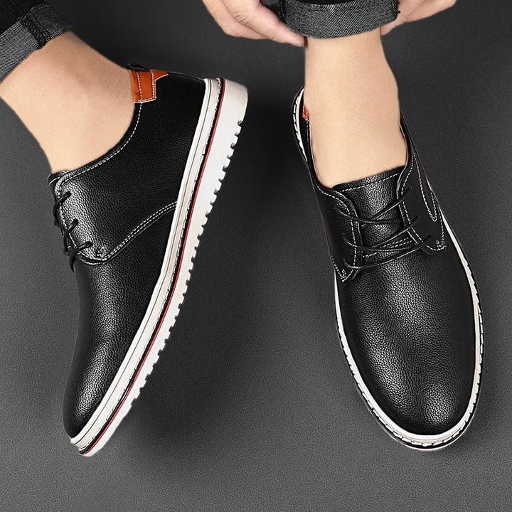 Men's urban loafers: sophisticated, comfortable, and versatile with lace detailing, black