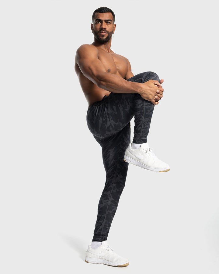 Men's Valencia Joggers in a light grey, versatile for pairing with any top, casual pants
