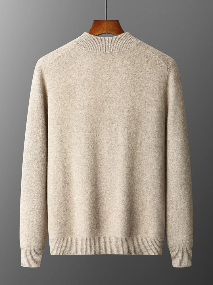Detailed shot of the full-zip closure on the Verona men's merino wool sweater.