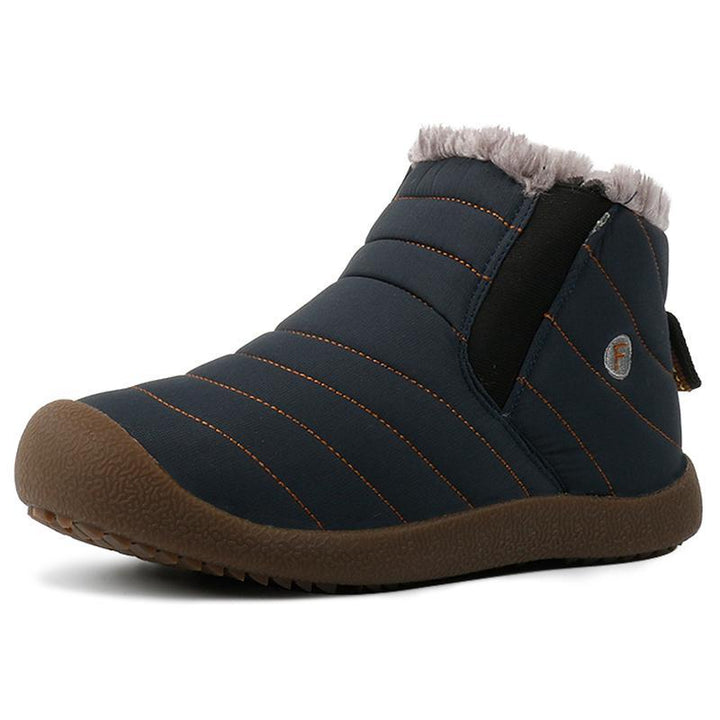 Men's warm snow boots, suitable as casual shoes, offering waterproof protection