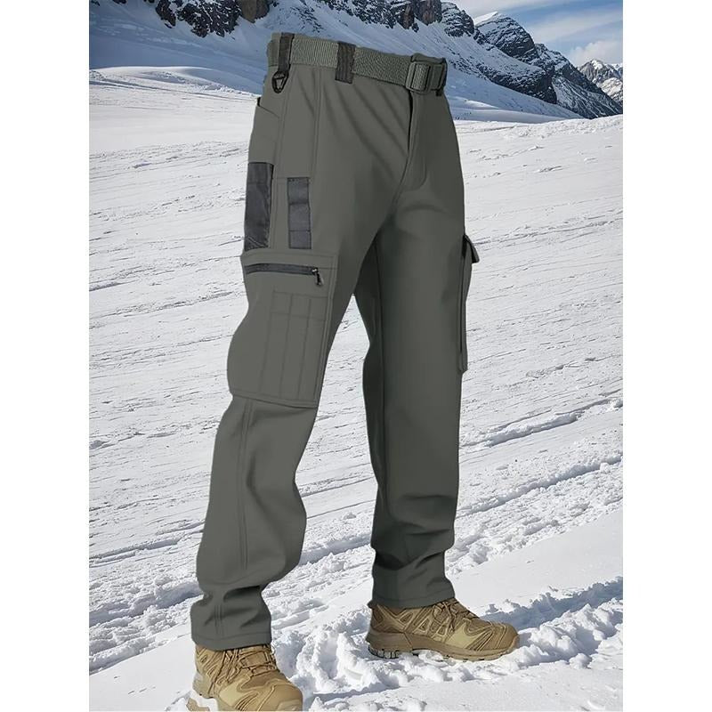 Model wearing men's black fleece-lined cargo pants for warmth and comfort, casual outdoor look.