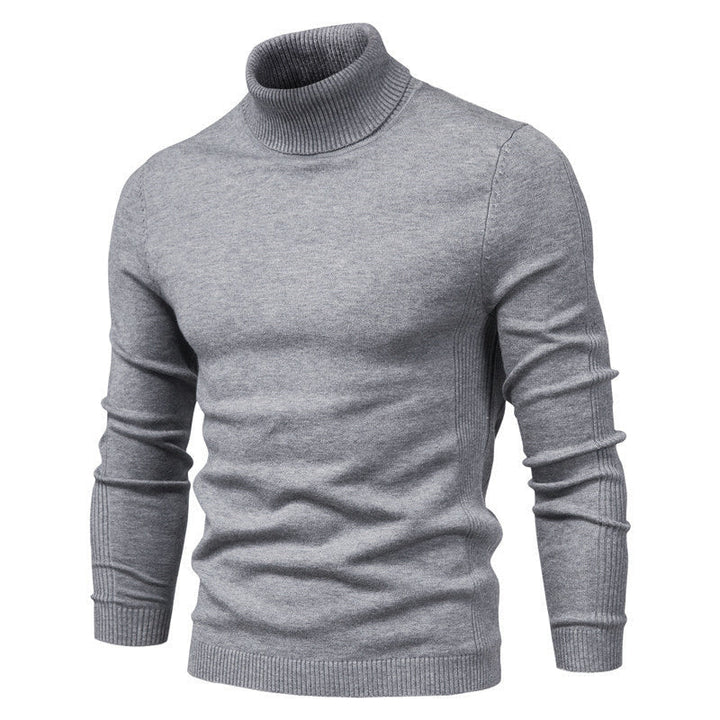 Men's warm knitted high neck winter sweater in a classic knit pattern, perfect for cold weather
