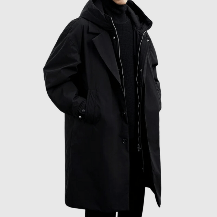 Durable men's rain gear, a comfortable & lightweight waterproof jacket for effective all-weather protection on the go.