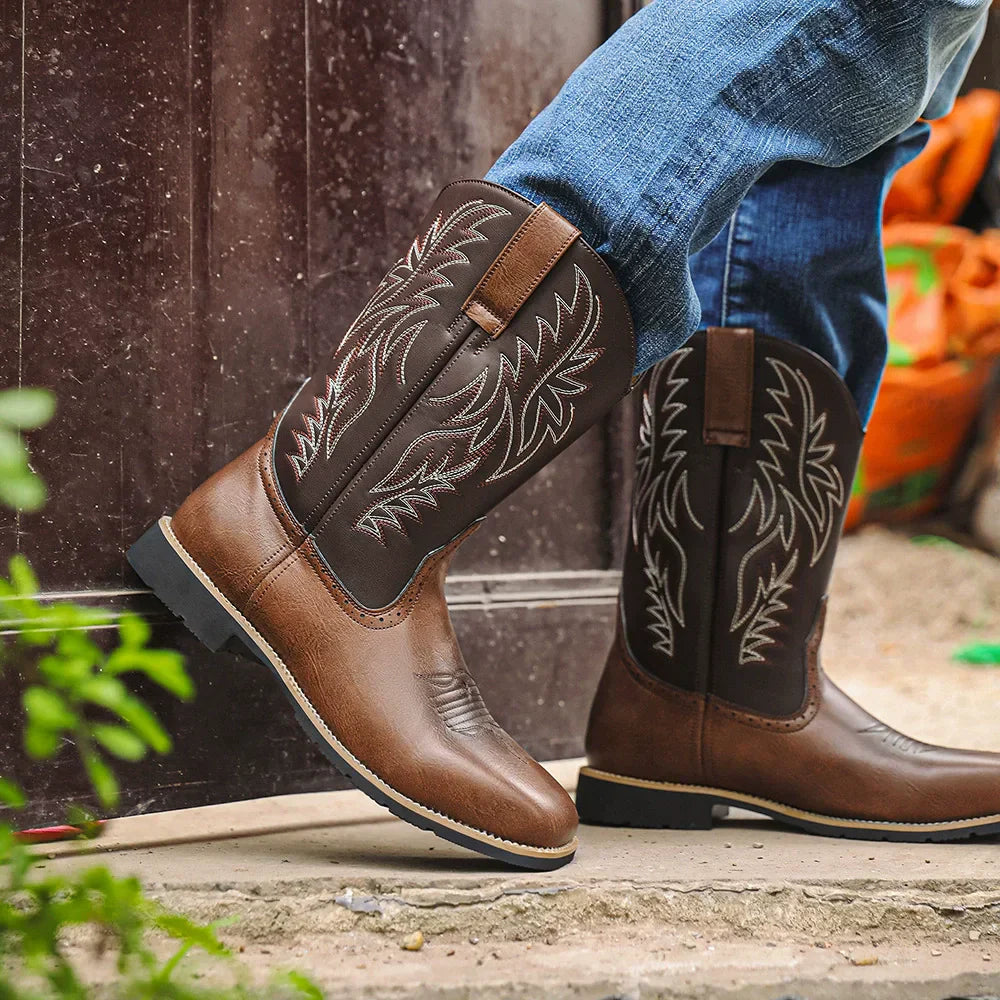 Detailed shot of the pointed toe on Men's Western leather boots, comfortable and durable