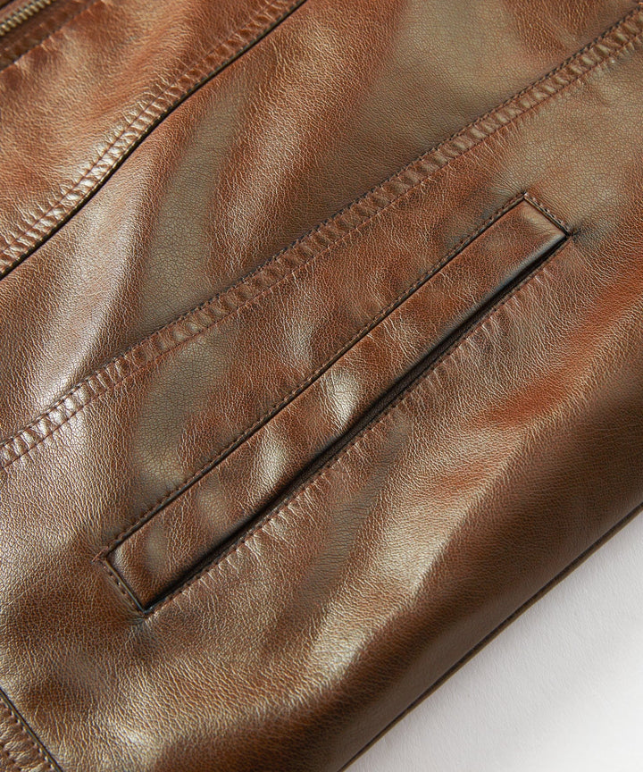 Men's classic aviator jacket with soft shearling collar and lining, perfect for cold weather